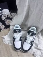 Luxury shoe