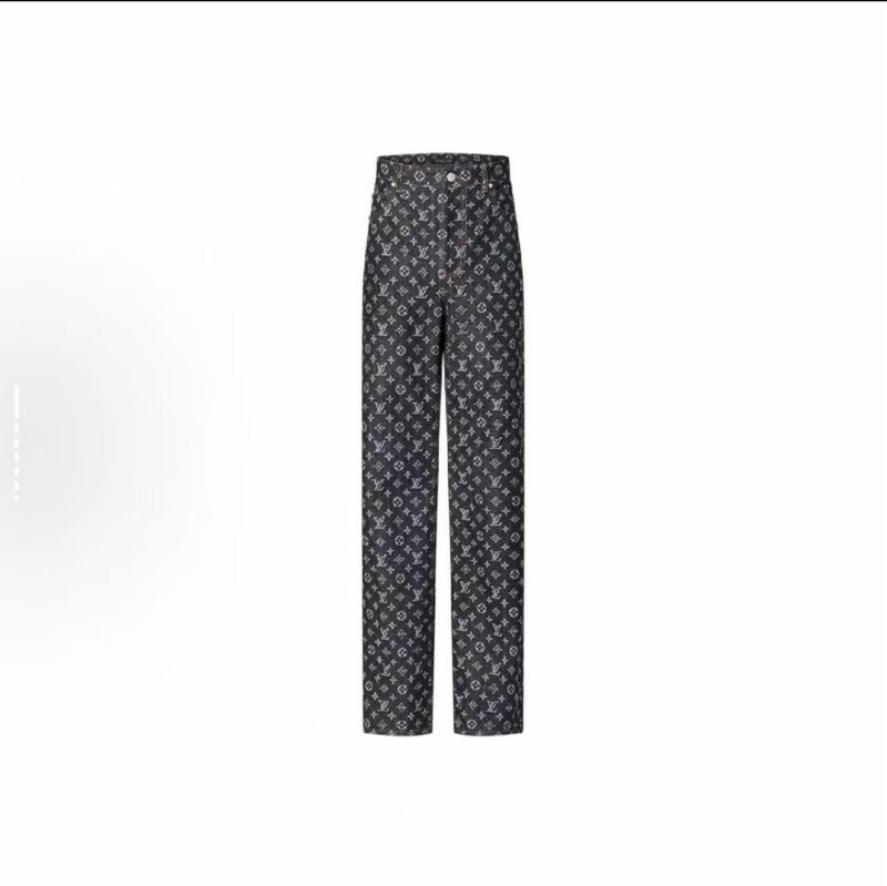 Uxury Wide-Leg Trousers